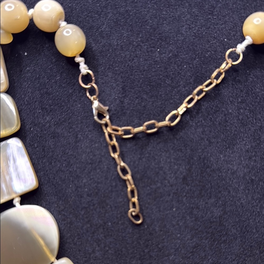Cream Geometric Statement Necklace with Tribal Design - Picture 5 of 5